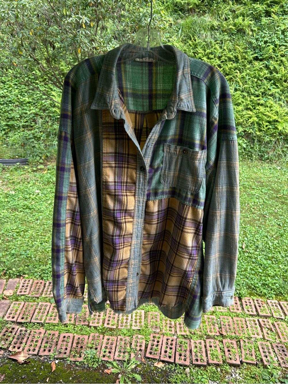 Easel women’s 3x button-down flannel shirt